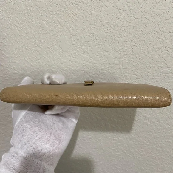 Chanel Caviar CC Coco Button Continental Wallet - Picture 3 of 16